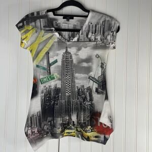 Idea Women’s V-Neck Short Sleeve New York Graphic Tee-Shirt Top Size Small